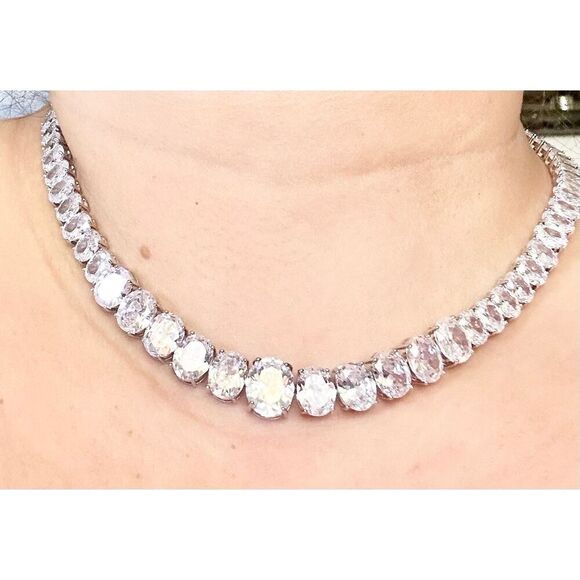 Oval cut cubic zirconia tennis necklace super sparkly  - Picture 9 of 13